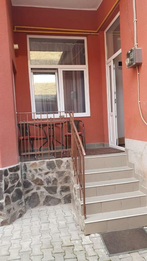 Casa Victoria Apartment Targu Mures Exterior photo