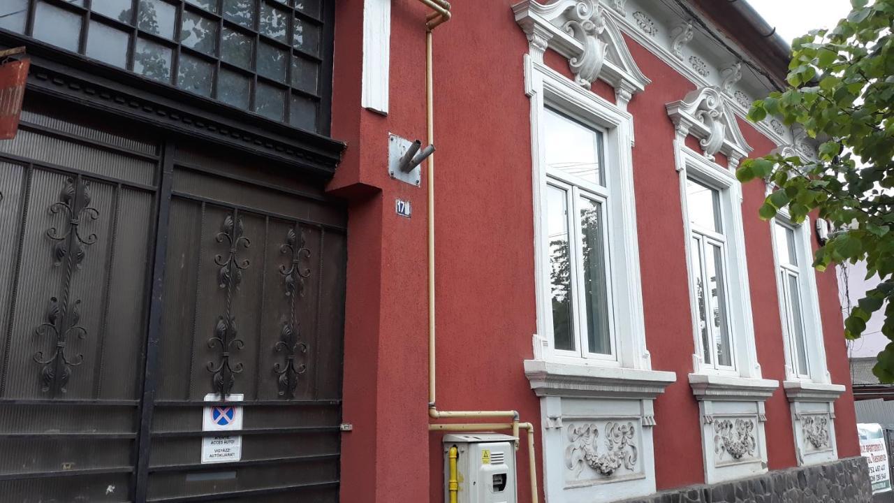 Casa Victoria Apartment Targu Mures Exterior photo